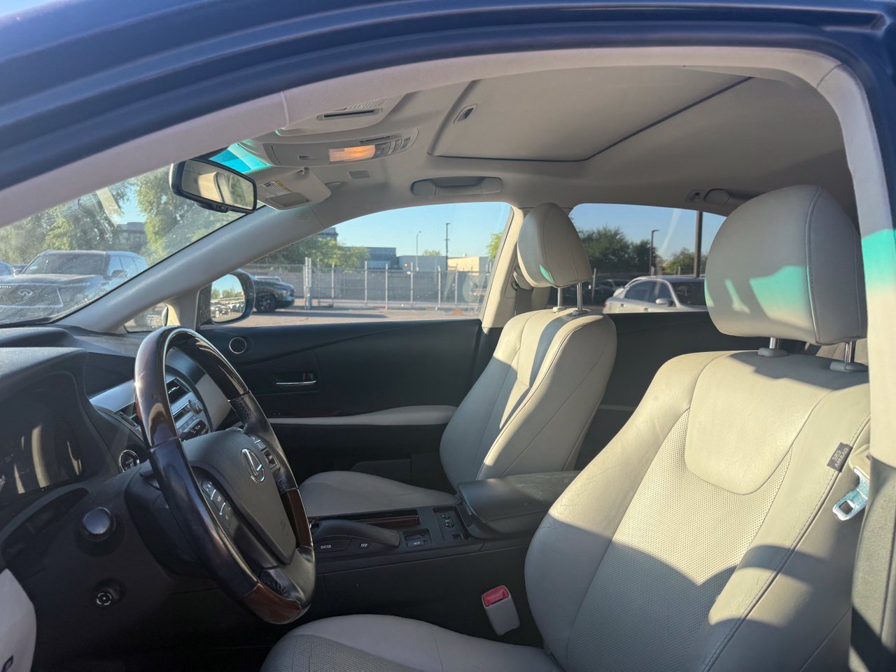 Used 2011 Lexus RX 450h AWD w/ Premium Pkg image 11