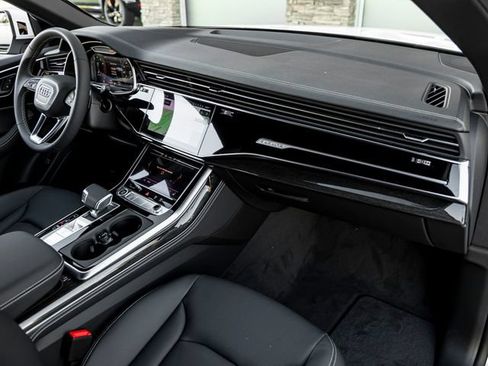 Used 2026 Audi Q8 Premium Plus AWD/4WD image 29