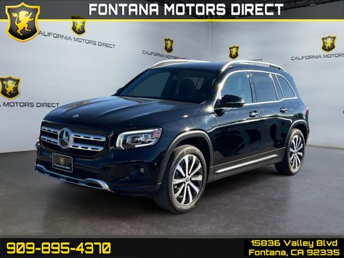 Used 2022 Mercedes-Benz GLB 250 w/ Premium Package Lite image 1