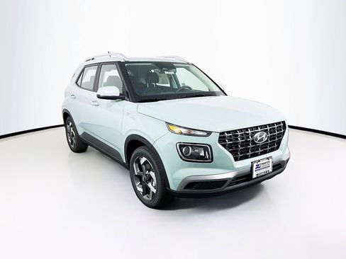 Certified 2026 Hyundai Venue SEL FWD image 1