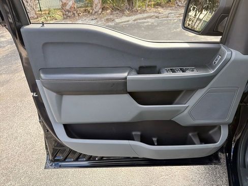 Used 2023 Ford F150 XLT image 15