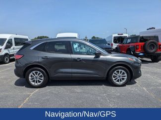 Certified 2020 Ford Escape SE FWD video 3