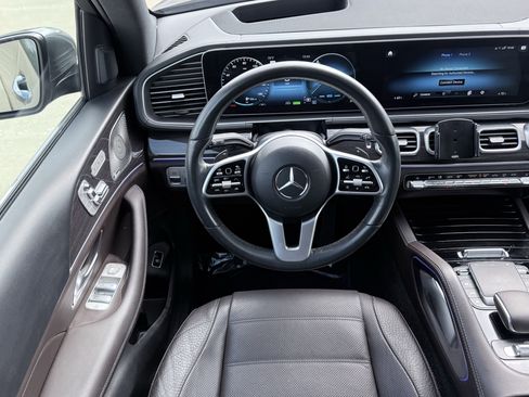 Used 2022 Mercedes-Benz GLS 450 4MATIC image 53