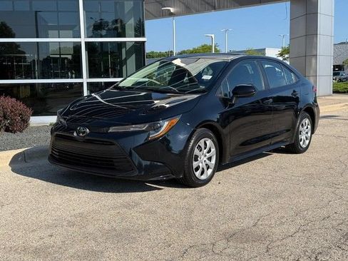 Used 2024 Toyota Corolla LE FWD image 7