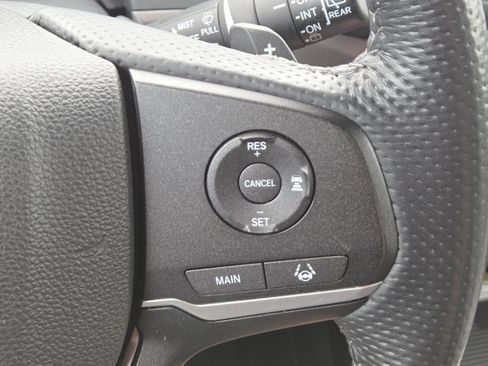 Used 2023 Honda Passport EX-L image 8