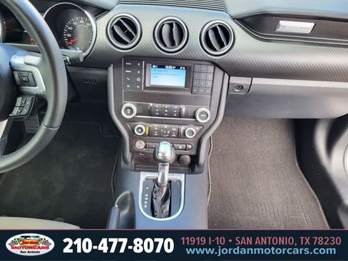 Used 2022 Ford Mustang Coupe RWD image 14