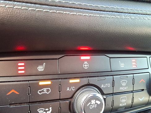 Used 2022 Dodge Durango GT image 26