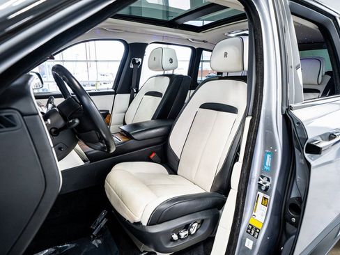 Used 2019 Rolls-Royce Cullinan image 40