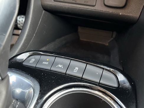 Used 2022 Buick Encore GX Select w/ Advanced Technology Package image 24