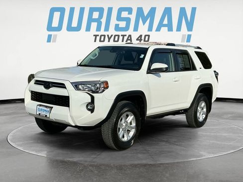 Used 2023 Toyota 4Runner SR5 image 3