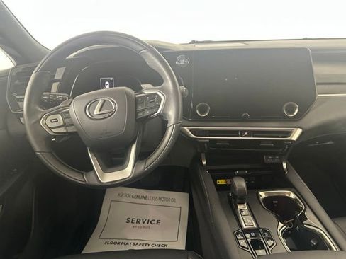 Used 2023 Lexus RX 350 Premium w/ Accessory Package AWD/4WD image 19