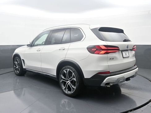 New 2026 BMW X5 xDrive40i w/ Climate Comfort Package AWD/4WD image 5