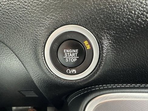 Used 2022 Dodge Challenger GT image 31