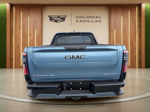 Used 2025 GMC Sierra EV Denali AWD/4WD image 6