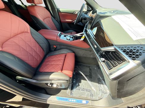New 2027 BMW X6 M60i AWD/4WD image 15