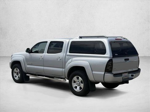 Used 2013 Toyota Tacoma 4x4 Double Cab w/ TRD Sport Pkg image 7