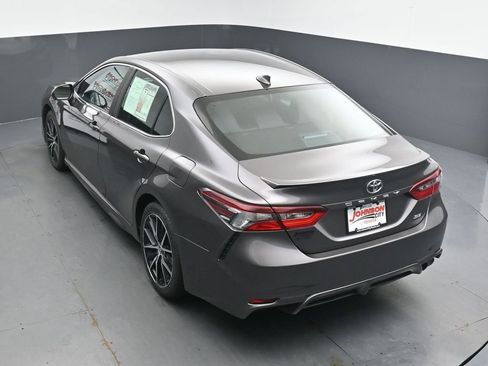 Used 2023 Toyota Camry SE FWD image 25