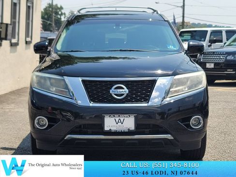 Used 2014 Nissan Pathfinder Platinum w/ Platinum Premium Package AWD/4WD image 2