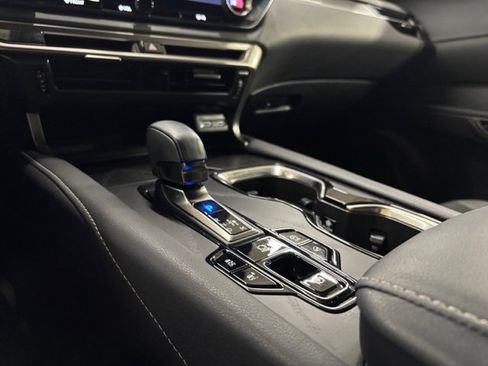 Used 2023 Lexus RX 350 Premium image 21