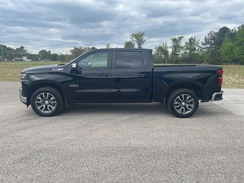 Used 2022 Chevrolet Silverado 1500 LT w/ Texas Edition Plus image 2