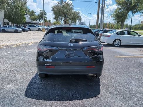 Used 2023 Honda HR-V Sport image 6