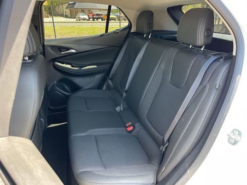 Used 2025 Buick Encore GX Preferred FWD image 23
