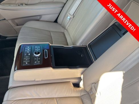 Used 2013 Hyundai Equus Signature image 18