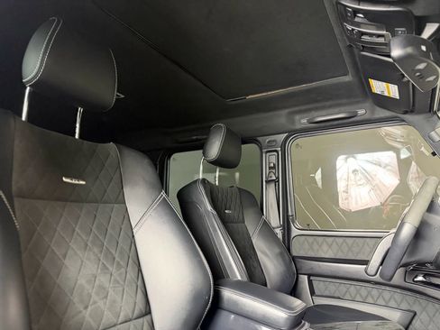 Used 2018 Mercedes-Benz G 550 Squared image 18