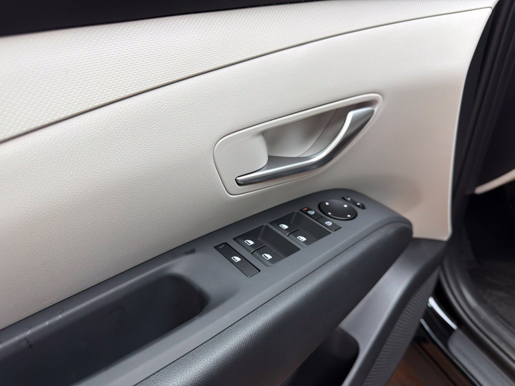New 2026 Hyundai Tucson SEL FWD image 22