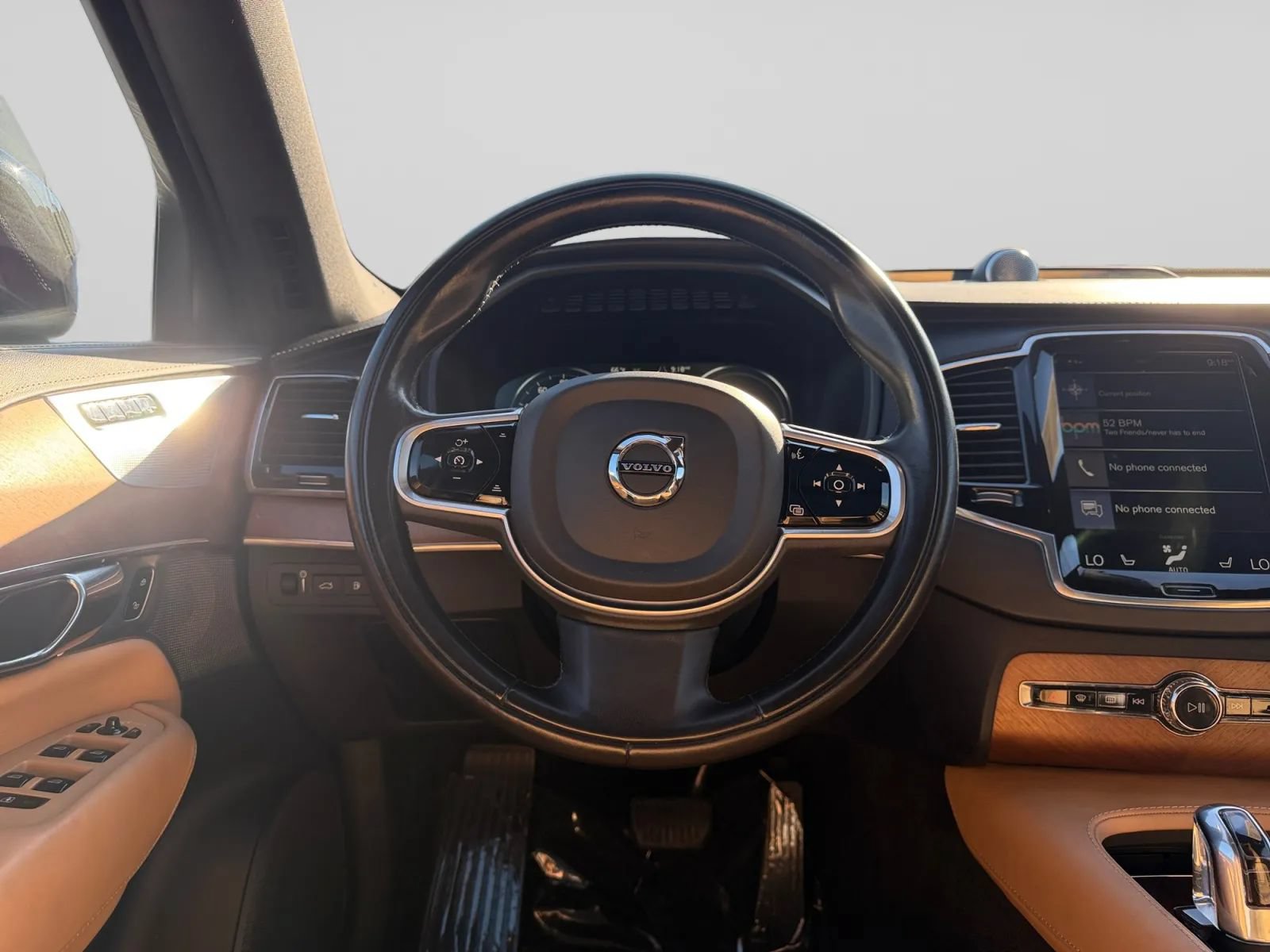 Used 2017 Volvo XC90 T8 Inscription w/ Vision Package AWD/4WD image 20