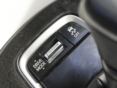 Certified 2024 Toyota Corolla SE image 37