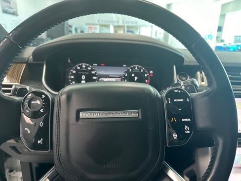 Used 2018 Land Rover Range Rover Supercharged image 14
