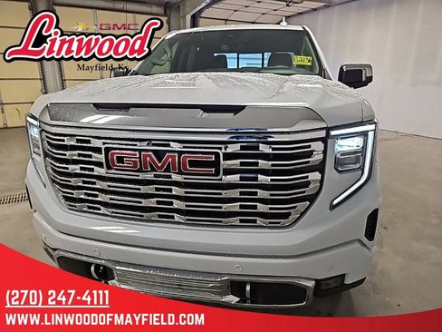 New 2026 GMC Sierra 1500 Denali image 3