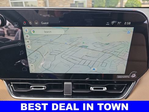 New 2026 Chevrolet Equinox ACTIV w/ Convenience Package III AWD/4WD image 23