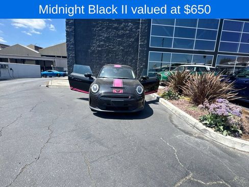 Used 2024 MINI Cooper SE FWD image 3