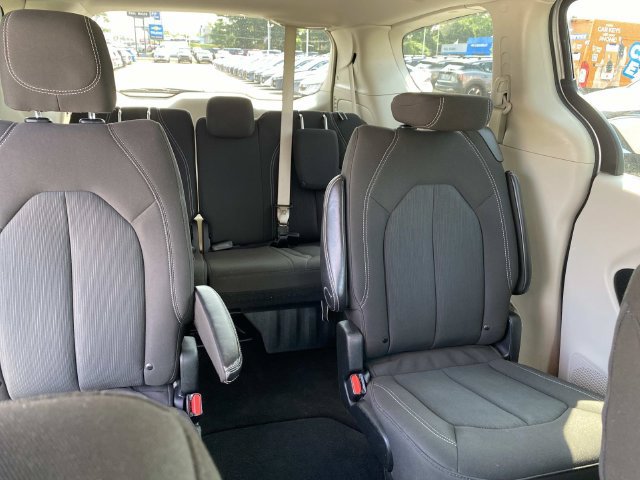 Used 2023 Chrysler Voyager LX FWD image 26