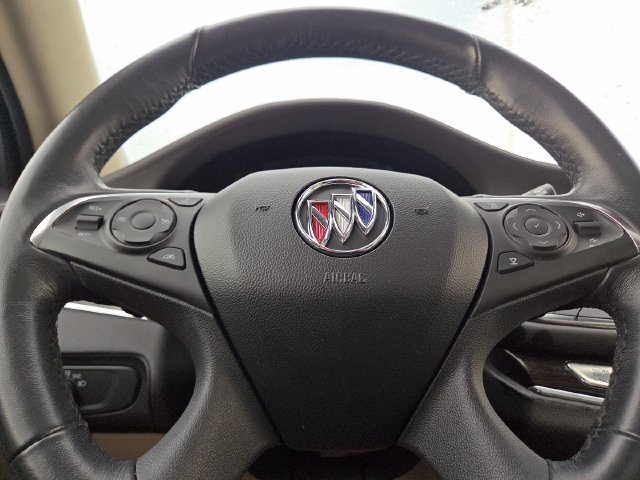 Used 2020 Buick Enclave Essence w/ Sound and Sites Package FWD image 28
