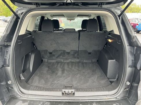 Used 2019 Ford Escape SE AWD/4WD image 24