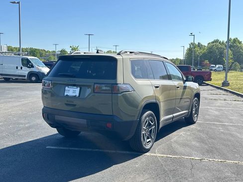 New 2026 Jeep Cherokee Laredo AWD/4WD image 30