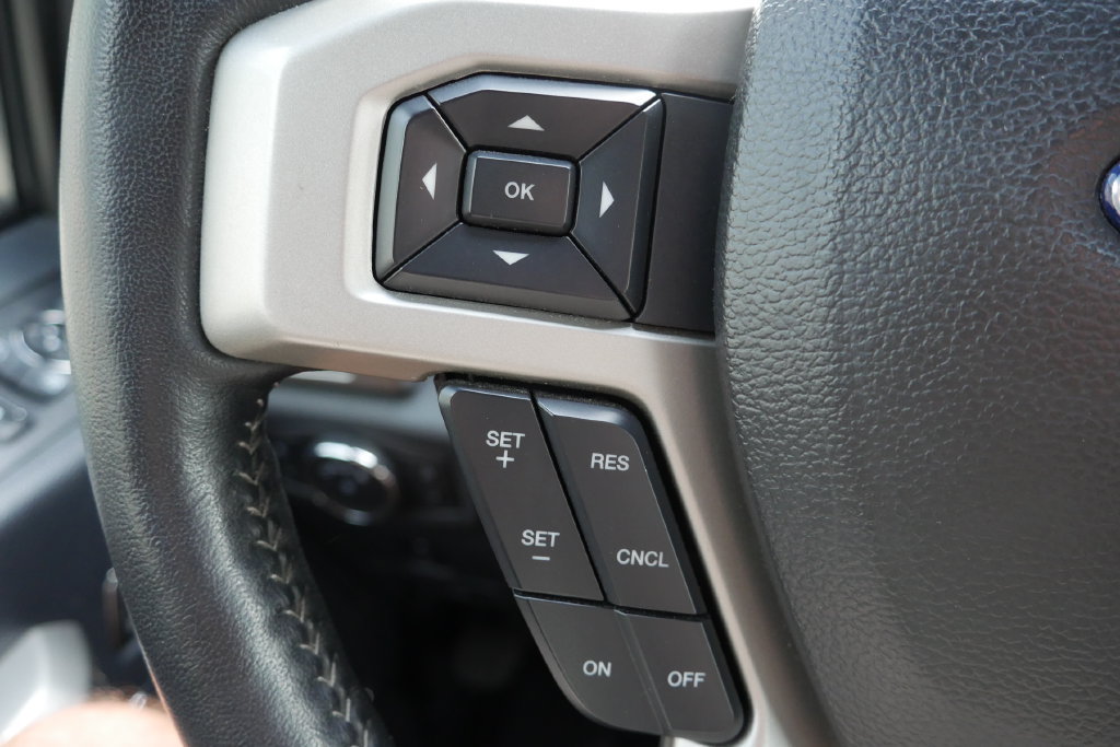 Used 2022 Ford F350 Lariat AWD/4WD image 15