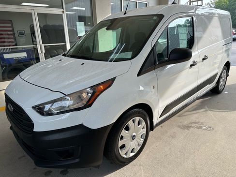 Used 2023 Ford Transit Connect XL FWD image 3