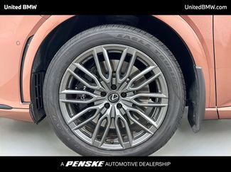 Used 2023 Lexus RX 500h F Sport video 2