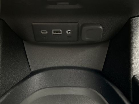 Used 2024 Chevrolet Malibu LS FWD image 21