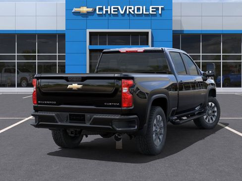 New 2025 Chevrolet Silverado 2500 Custom w/ Custom Value Package image 4