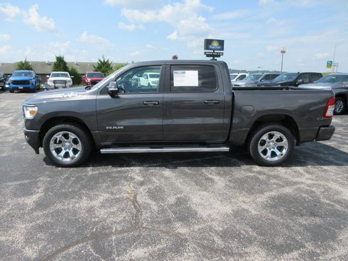 Used 2020 RAM 1500 Big Horn AWD/4WD image 2