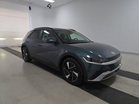 Used 2025 Hyundai Ioniq 5 SEL RWD image 3