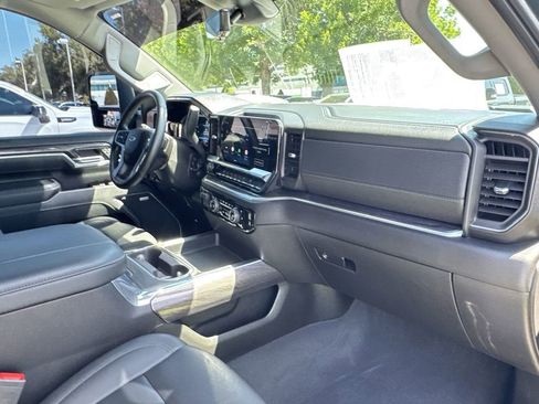 Certified 2025 Chevrolet Silverado 2500 LTZ w/ LTZ Plus Package AWD/4WD image 34