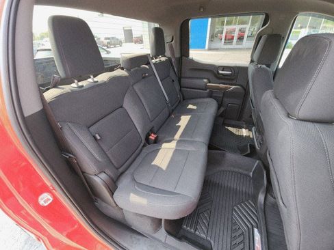 Used 2022 Chevrolet Silverado 1500 LT Trail Boss w/ Safety Package image 17