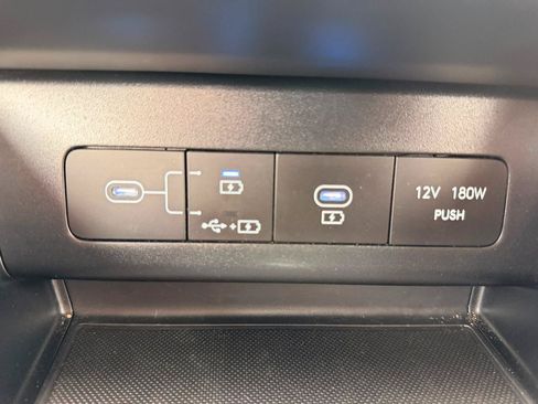 Used 2025 Hyundai Sonata SEL FWD image 21
