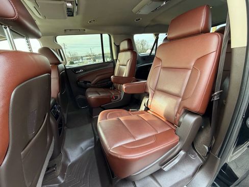 Used 2016 Chevrolet Suburban LTZ image 13